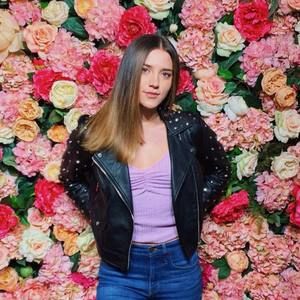 Meet your Posher, Regina